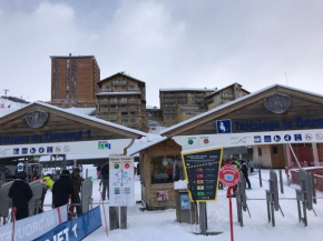 Appartement 6 personnes de 40M² + balcon 10 M² sur pistes - Aucun Vis à Vis